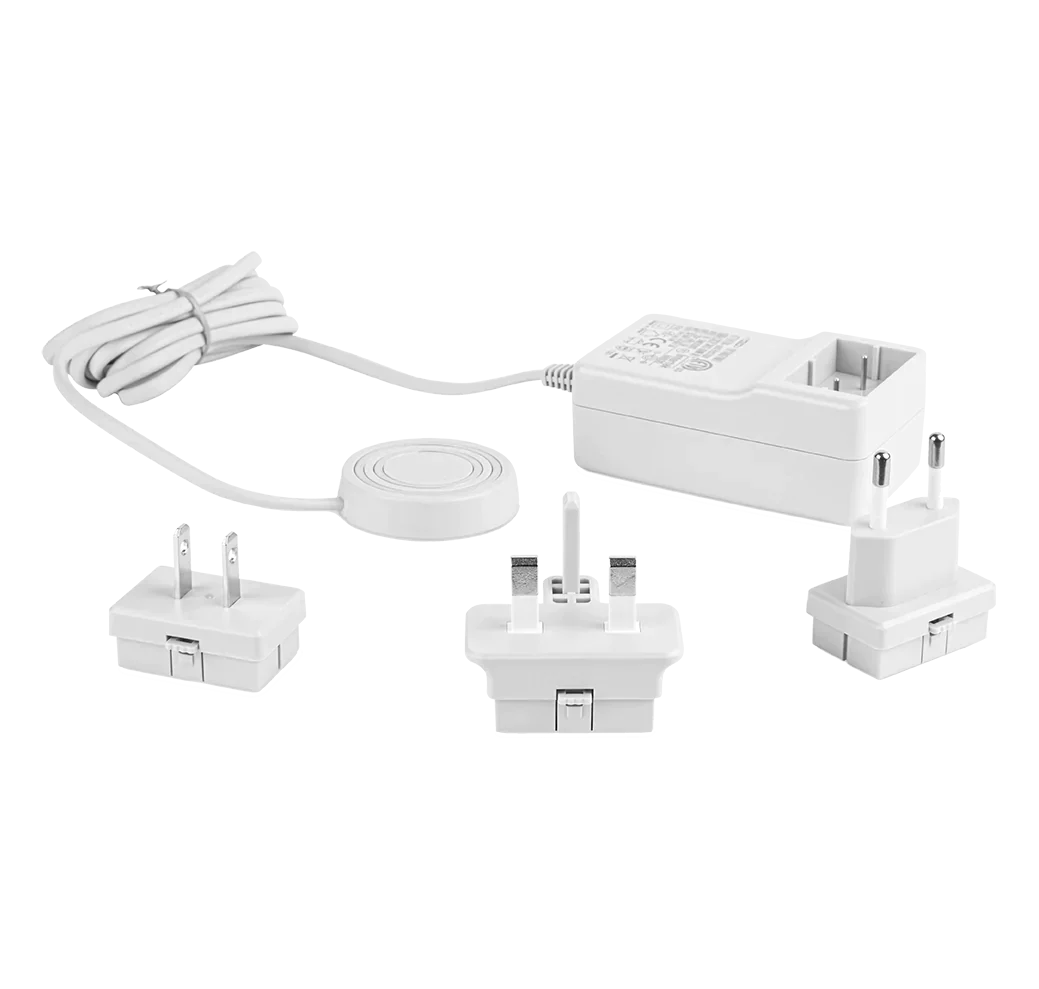 Universal magnetic power dock
